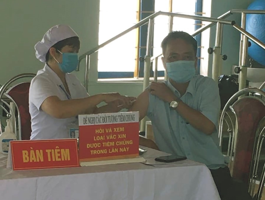 Công đoàn Quảng Trị vận động CNVCLĐ tăng cường các biện pháp phòng chống dịch bệnh