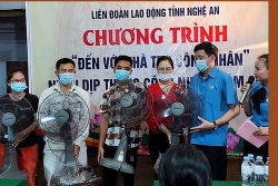 Chương trình "Đến với nhà trọ công nhân" của LĐLĐ tỉnh Nghệ An: Vui vẻ và ý nghĩa
