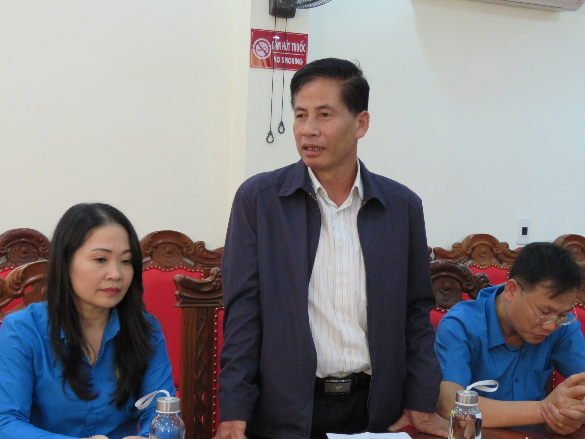 Tổng LĐLĐ Việt Nam hỗ trợ 300 triệu đồng cho CNVCLĐ Hà Tĩnh bị thiệt hại do mưa lũ