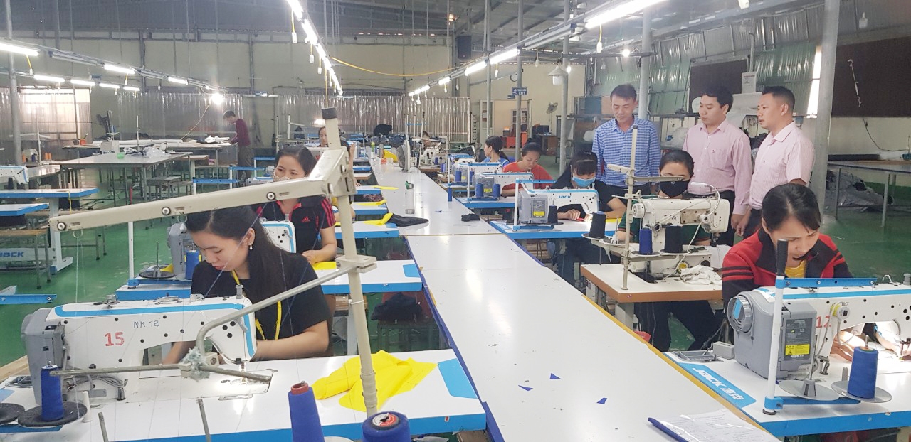 Nghệ An: Giải ngân 108,450 triệu đồng cho doanh nghiệp vay trả lương ngừng việc cho NLĐ