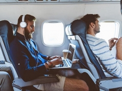 Hàng không Việt Nam chính thức có kết nối internet trên máy bay