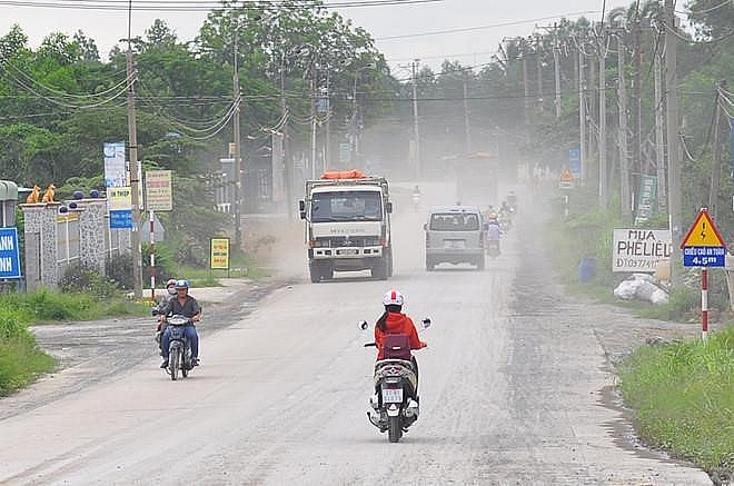 tinh trang o nhiem khong khi o ha noi keo dai va chua co khoang giam