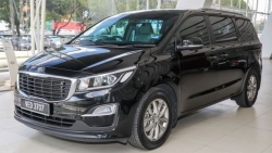 Cận cảnh Kia Sedona 11 chỗ ngồi giá 964 triệu đồng