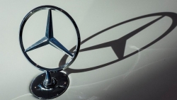 Mercedes-Benz Hàn Quốc bị khám xét vì ngụy tạo hồ sơ