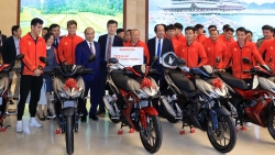 Honda Việt Nam tặng thưởng Đội tuyển Quốc gia Nữ Việt Nam và Đội tuyển U-22 Việt Nam