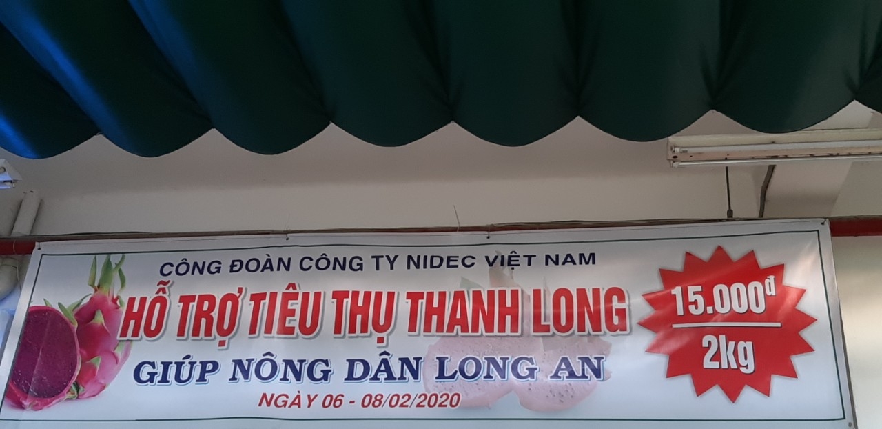 tp ho chi minh doan vien cong nhan chung tay ho tro tieu thu thanh long cho nong dan