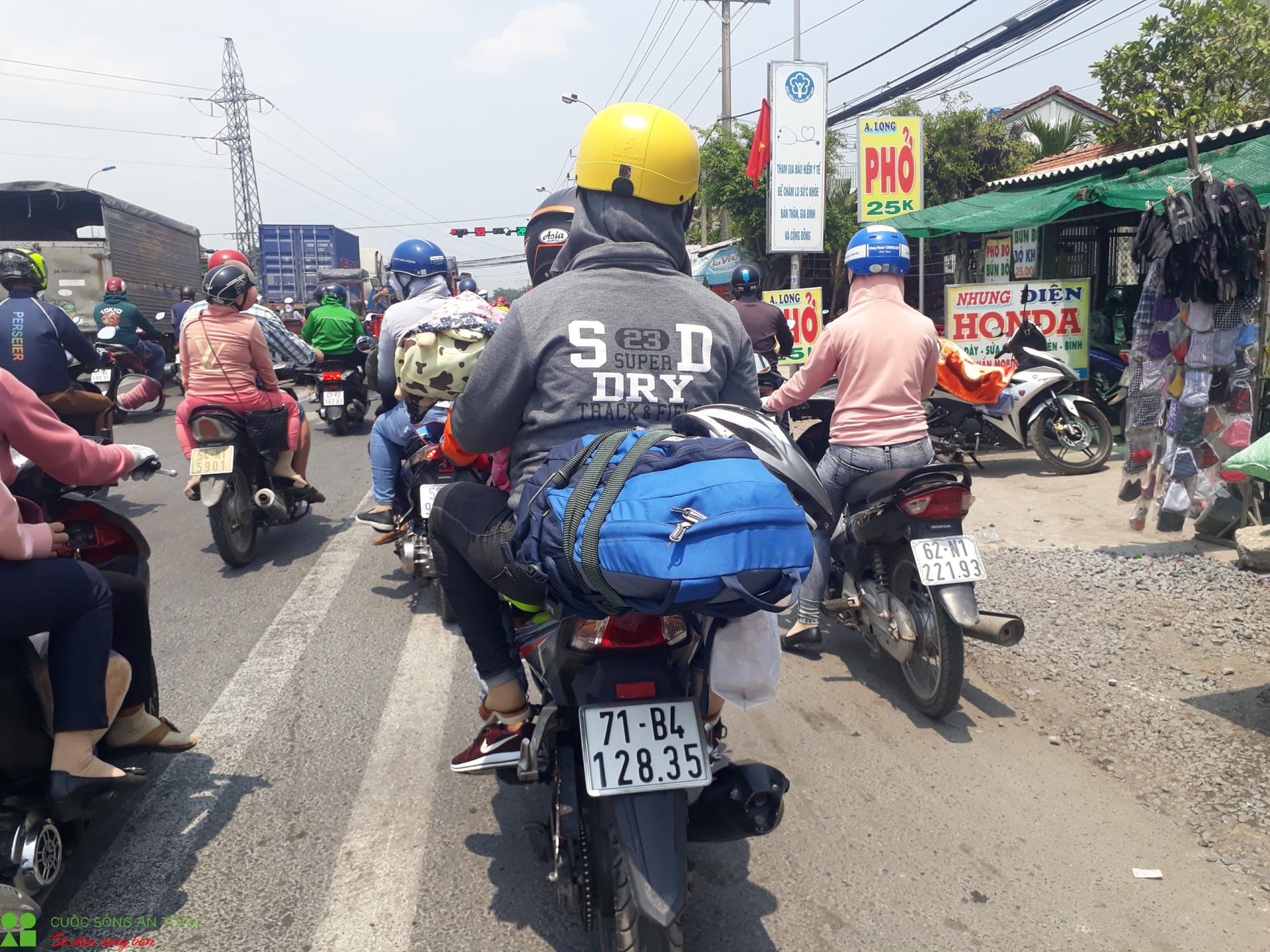 tp hcm ve cac tinh mien tay ket cung nguoi dan moi met vi nang nong