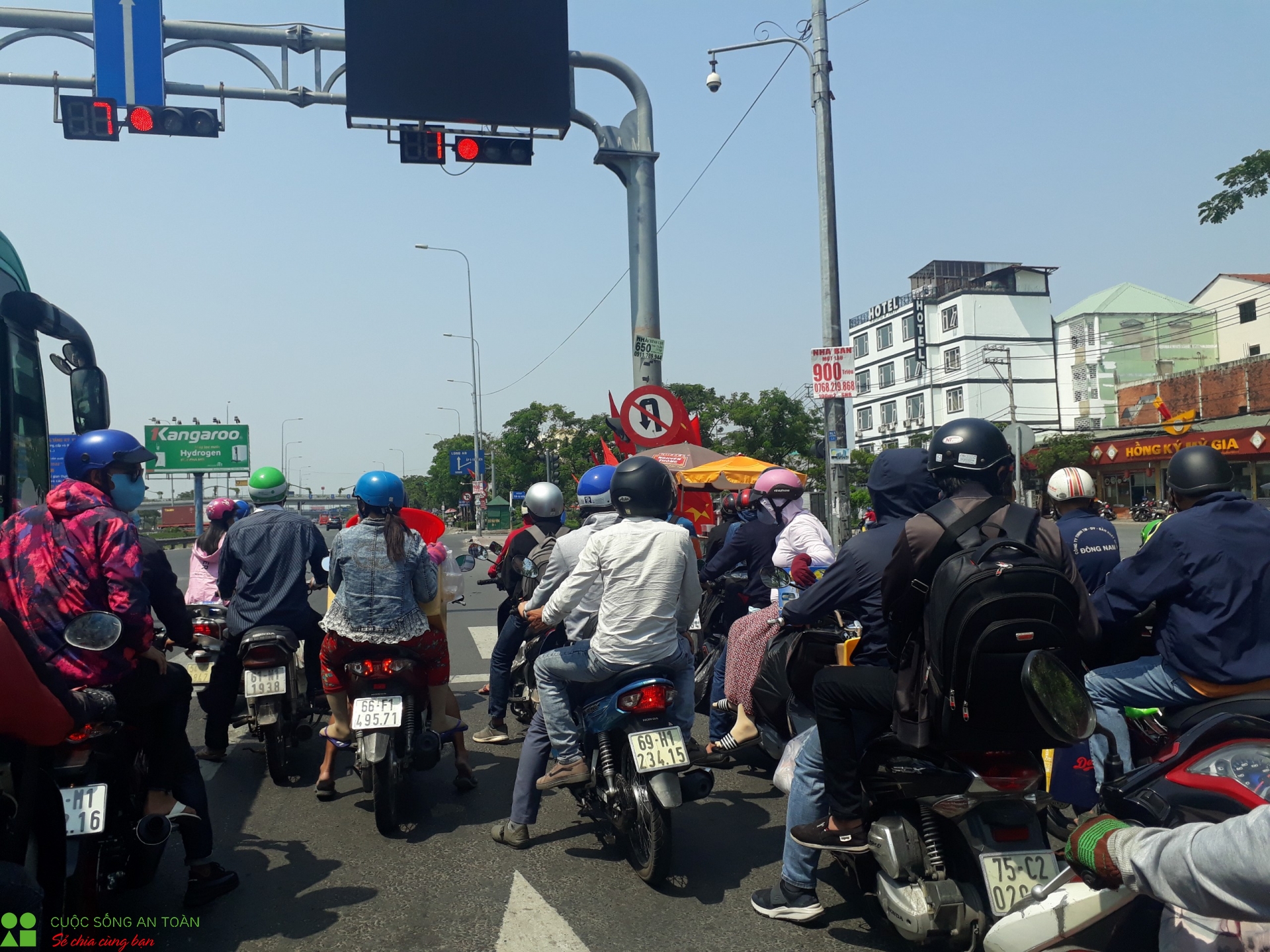 tp hcm ve cac tinh mien tay ket cung nguoi dan moi met vi nang nong