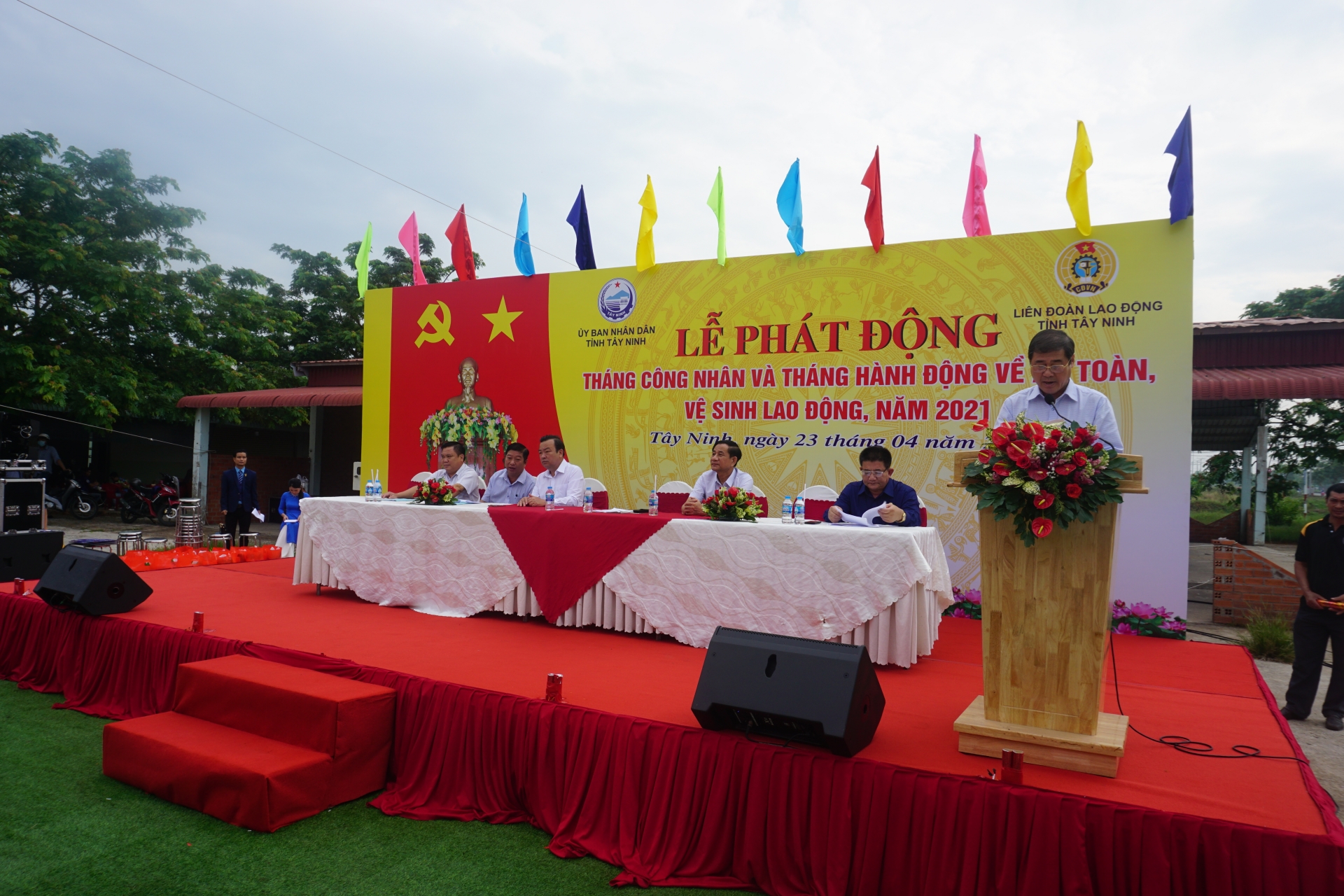 Tây Ninh tổ chức nhiều hoạt động ý nghĩa, thiết thực trong Tháng Công nhân 2021