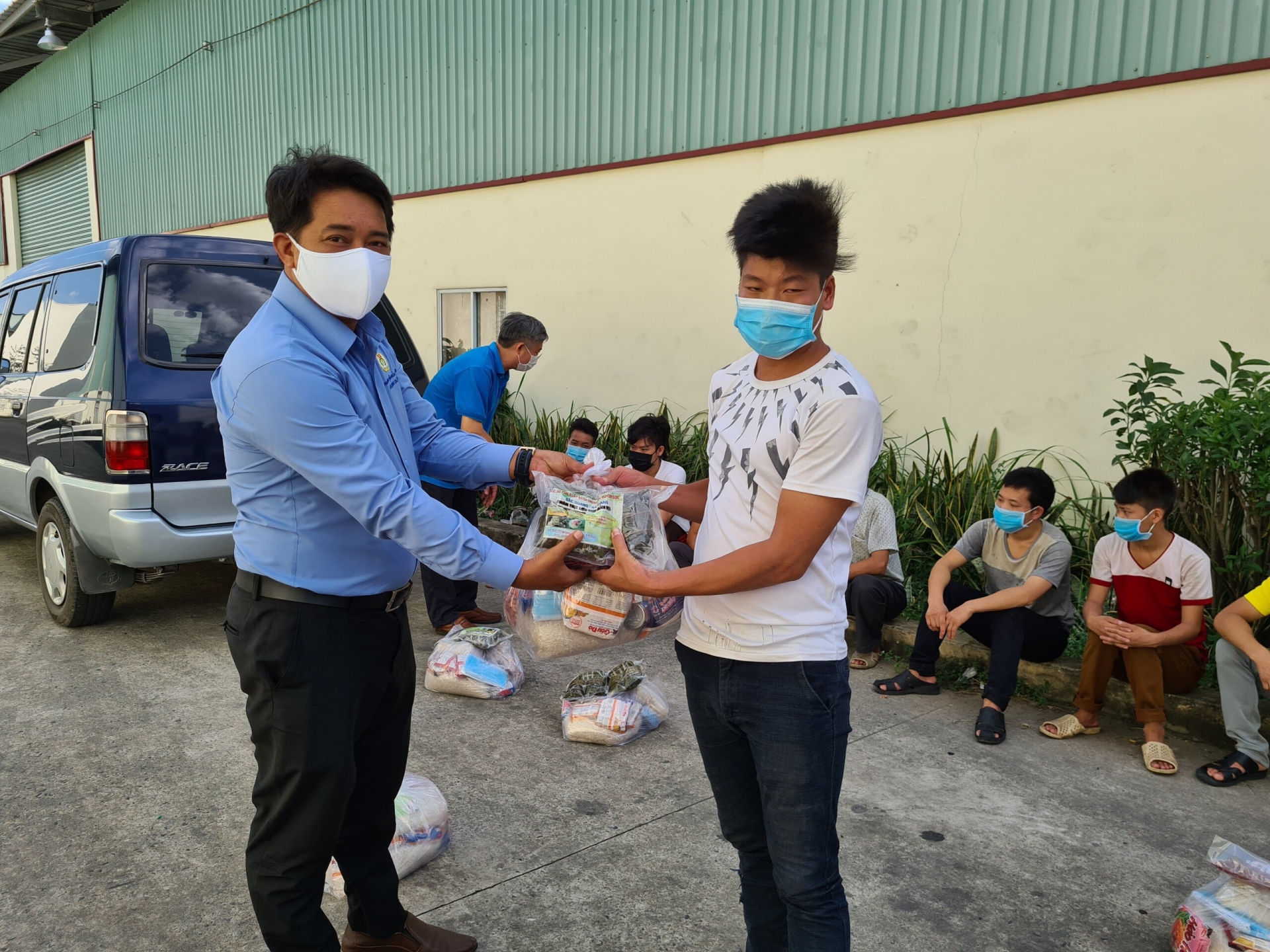 Gần 200 người lao động quê Hà Giang gặp khó khăn đã được công đoàn hỗ trợ