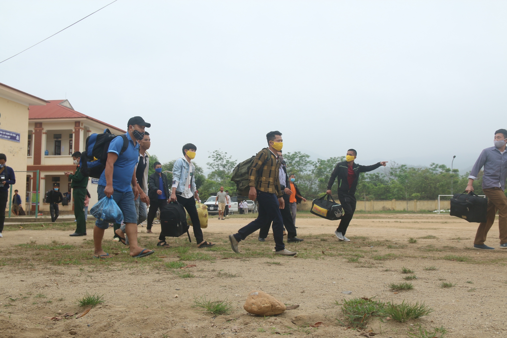 "Bài toán" việc làm cho gần 14.000 lao động ở nước ngoài về nước do Covid-19