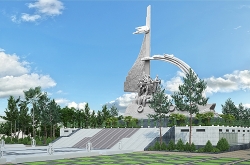 Xây dựng Cụm tượng đài Giao thông vận tải phía Nam cầu Gianh