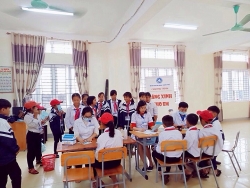 Gần 600 học sinh Hà Tĩnh được khám và chăm sóc răng miệng miễn phí