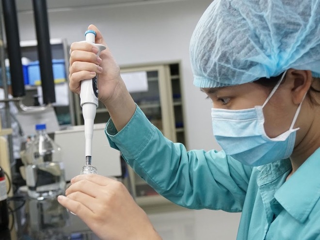 Gấp rút đẩy nhanh tiến độ thử nghiệm và sản xuất vắc xin COVID Việt Nam