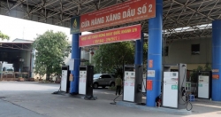 Nhiều cây xăng ở Hà Nội, Vĩnh Phúc, Thái Nguyên hết xăng RON 95 do thiếu nguồn cung