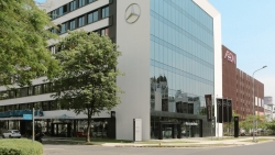Mercedes-Benz khai trương đại lý đạt chuẩn toàn cầu đầu tiên tại TP.HCM