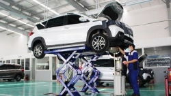 Suzuki kiểm tra xe miễn phí, giảm 10% phụ tùng cho xe du lịch trong tháng 10