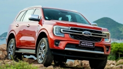 Ford Everest 2023 tăng giá bán tại Việt Nam