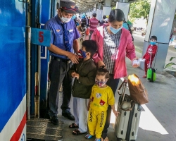 Nhân viên Đường sắt trước dịch viêm phổi Vũ Hán