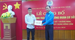 ha tinh trao ho tro 9 can nha mai am cong doan dip 2010