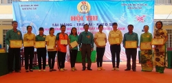 LĐLĐ huyện Phú Tân: Sôi nổi Hội thi “Tài năng, trổ tài khéo tay”