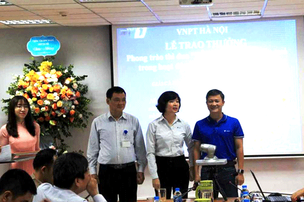 Công đoàn VNPT Hà Nội trao thưởng các phong trào thi đua sáng tạo