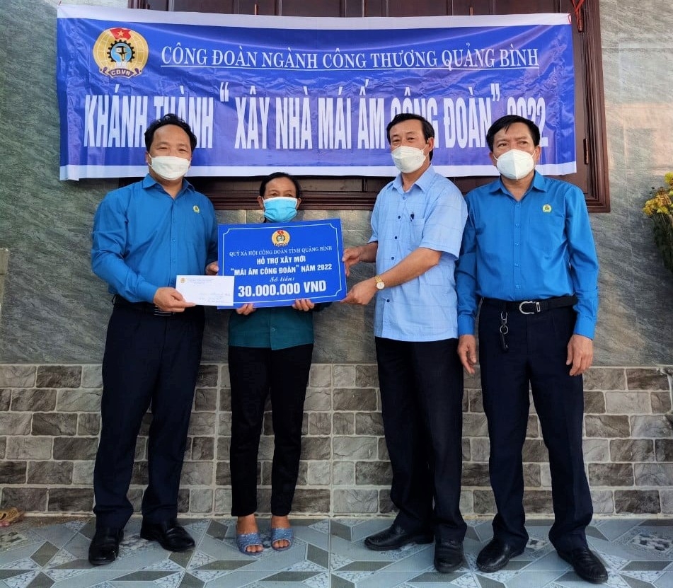 Quảng Bình: Hỗ trợ xây mới 3 căn nhà “Mái ấm Công đoàn” cho đoàn viên khó khăn