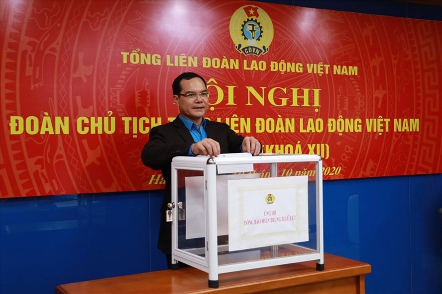 Đoàn Chủ tịch Tổng Liên đoàn Lao động Việt Nam phát động ủng hộ đồng bào miền Trung