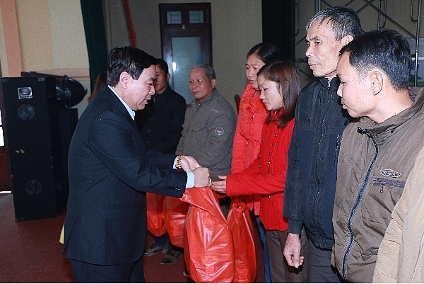 ldld hoa binh huong cac hoat dong ve co so cham lo tot hon quyen loi cua nld