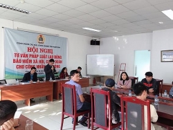 Công đoàn các KCN tỉnh Nam Định tổ chức tư vấn pháp luật cho công nhân lao động