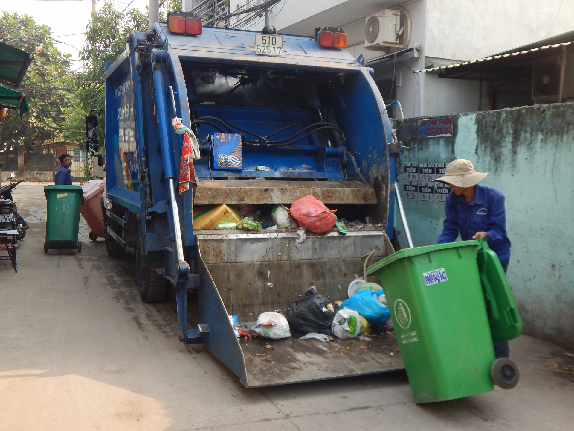 TPHCM: Hoạt động thu gom rác đạt hiệu quả, nhưng còn đó nỗi lo cần xem xét!