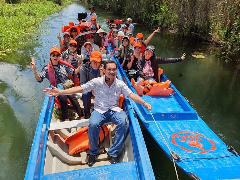 Vi vu đó đây mà không sợ lây Covid 19!