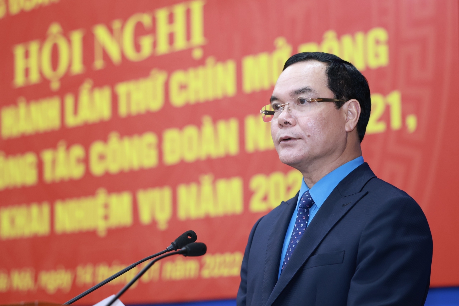 Công đoàn Viên chức Việt Nam: San sẻ với đoàn viên còn nhiều khó khăn nhân dịp Tết