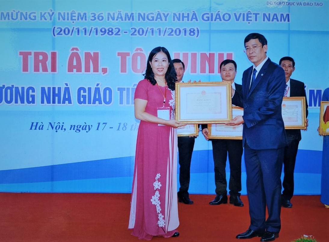 Quảng Nam: Cô giáo vượt qua nghịch cảnh, gìn giữ ‘lửa nghề’