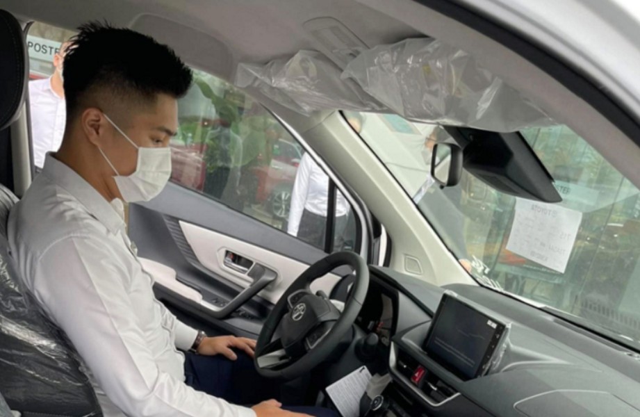 Ngày 22/3, Toyota Veloz chính thức ra mắt Việt Nam
