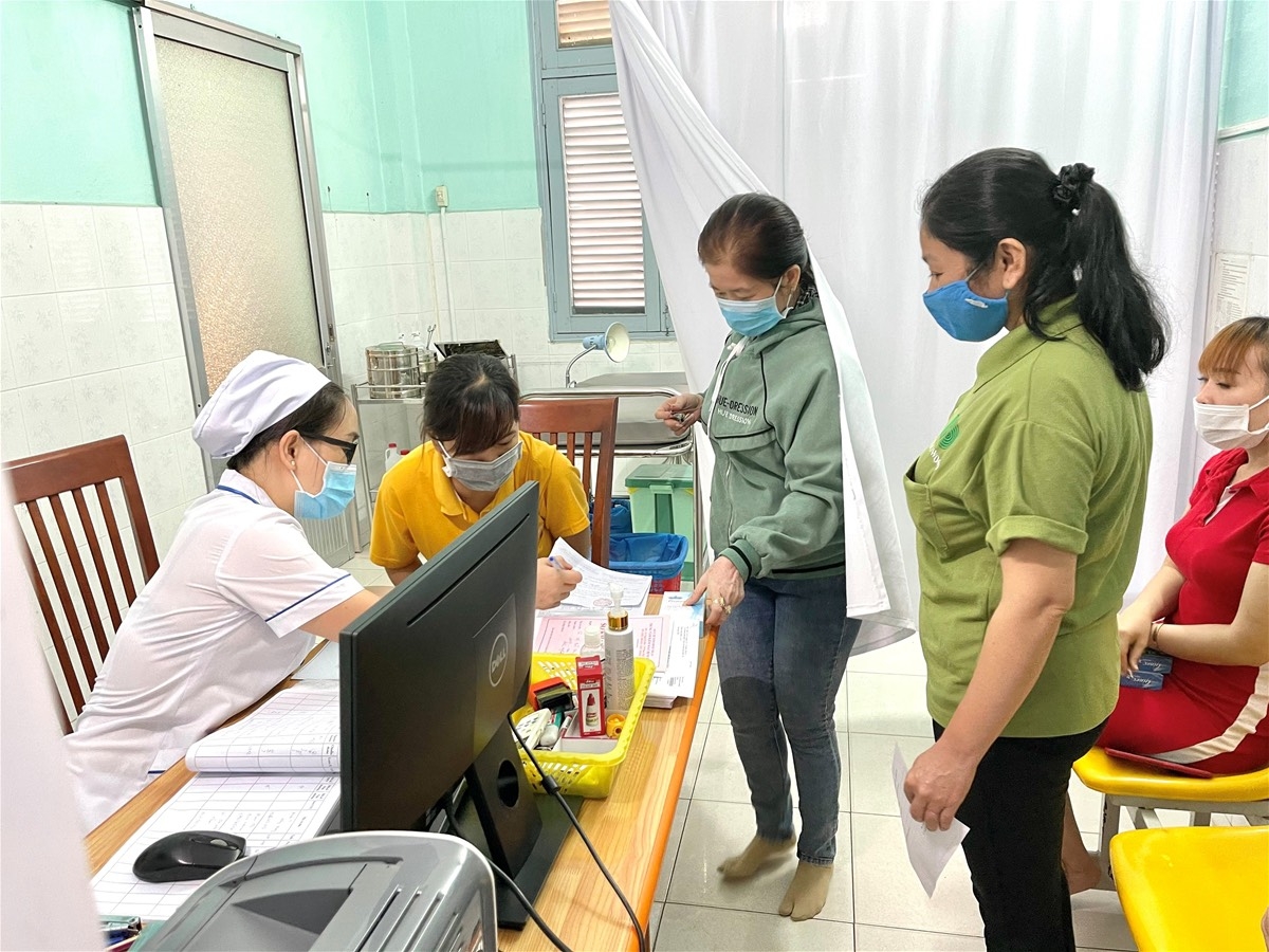 LĐLĐ tỉnh Bình Thuận: 400 nữ đoàn viên công đoàn được khám sức khỏe