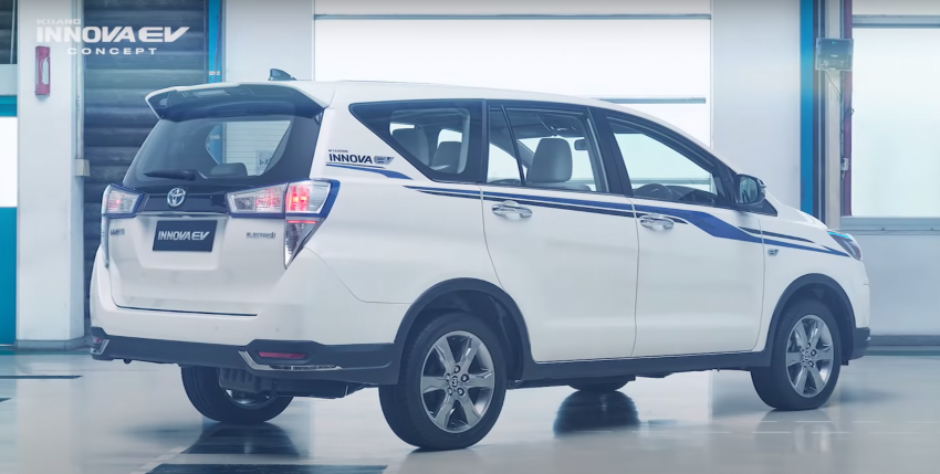Toyota Innova chạy điện bất ngờ xuất hiện tại Indonesia