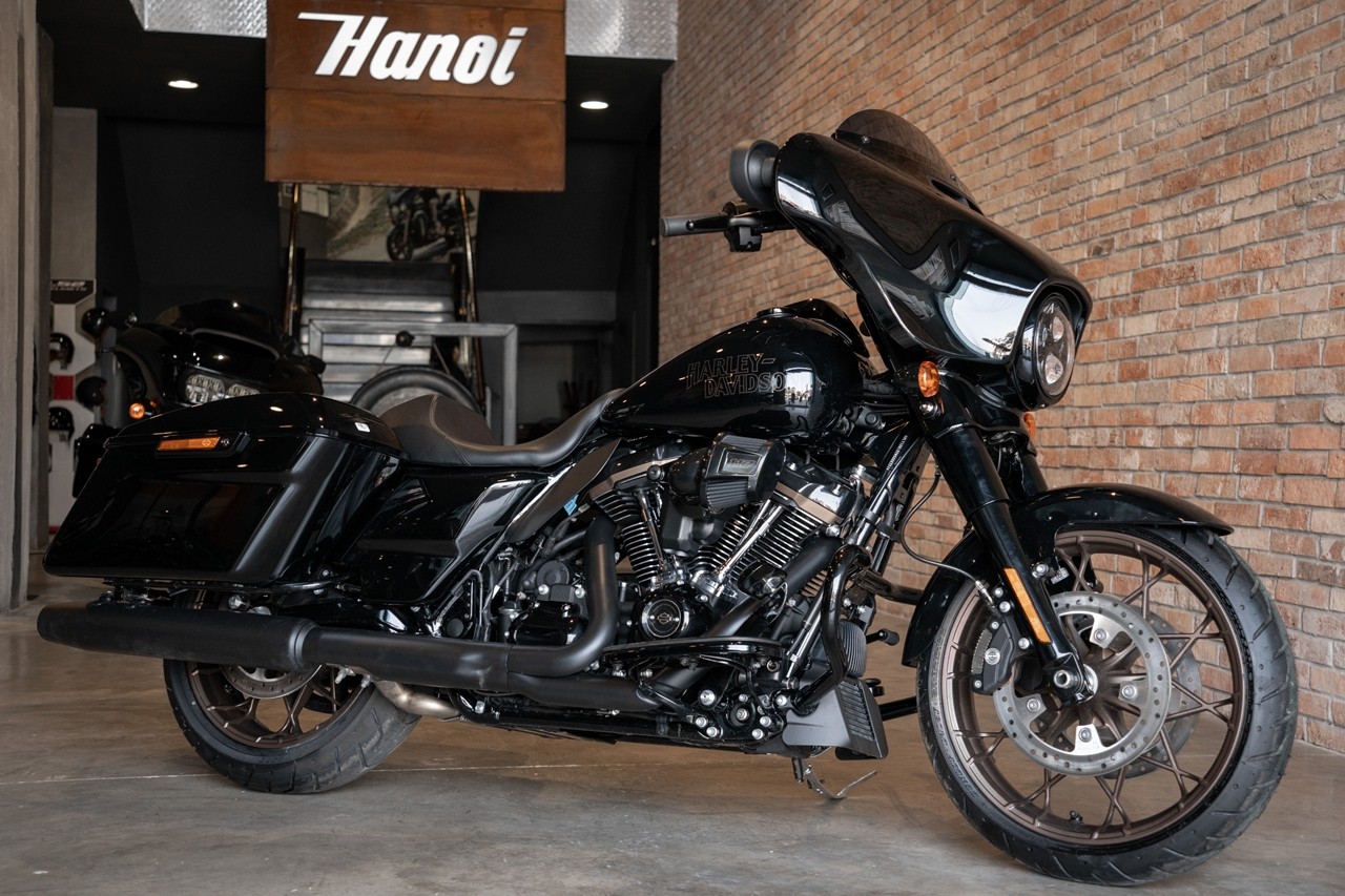 Harley-Davidson giới thiệu cặp đôi xe touring đồng giá 1,219 tỷ đồng