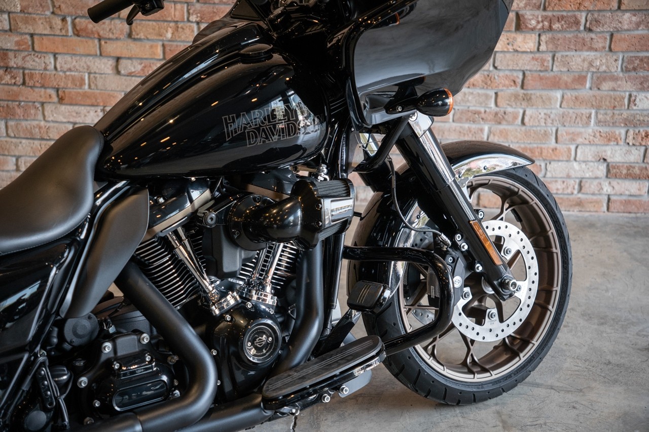 Harley Davidson giới thiệu cặp đôi xe touring đồng giá 1,219 tỷ đồng
