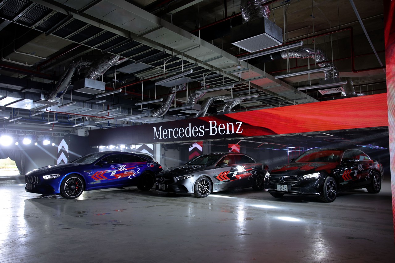 Trải nghiệm 14 dòng xe Mercedes Benz tại trường đua F1 Việt Nam