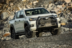 Phân khúc bán tải tháng 9/2021: Ford Ranger lại bán vượt 1.000 xe