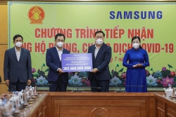 Samsung Việt Nam trao tặng tỉnh Thái Nguyên gần 11 tỷ đồng để phòng, chống dịch
