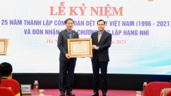 Công đoàn Dệt May Việt Nam đón nhận Huân chương Độc lập hạng Nhì