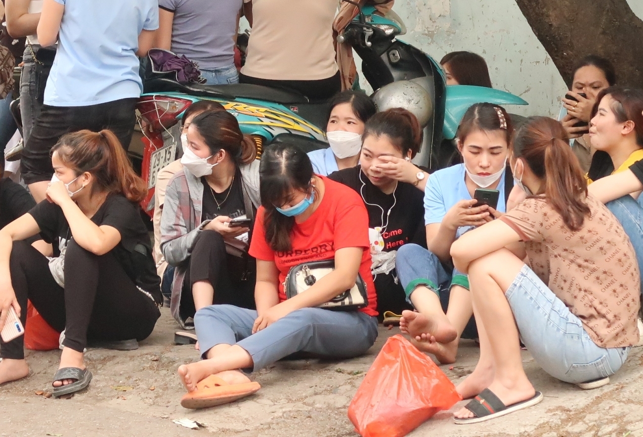 Hàng trăm công nhân Công ty Việt Pacific ngừng việc tập thể